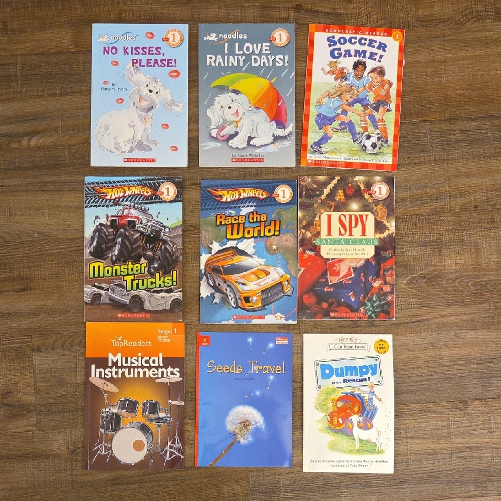 Variety of Level 1 Reading Books. Most from Scholastic. Begining To Read for Kid